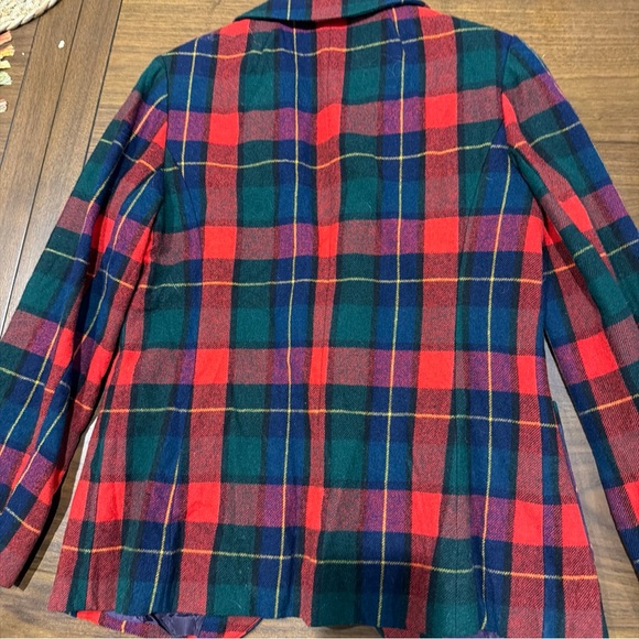 Vtg Pendleton Red and Green Plaid Blazer - Picture 4 of 7